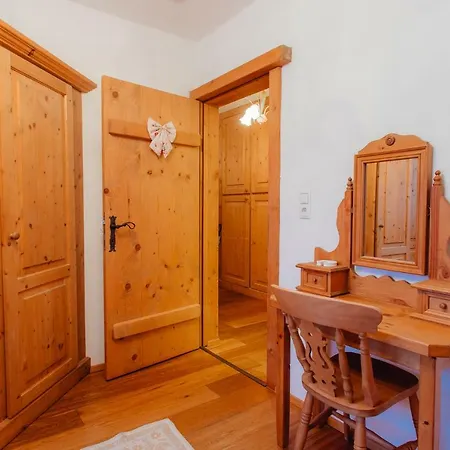 Caroline * Зеефельд в Тироле