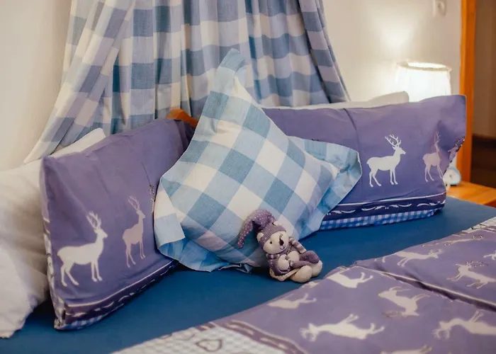 Caroline * Зефельд-ін-Тіроль